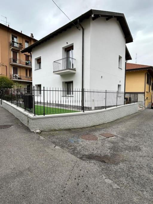 Dolcevita Apartment Como Exterior photo